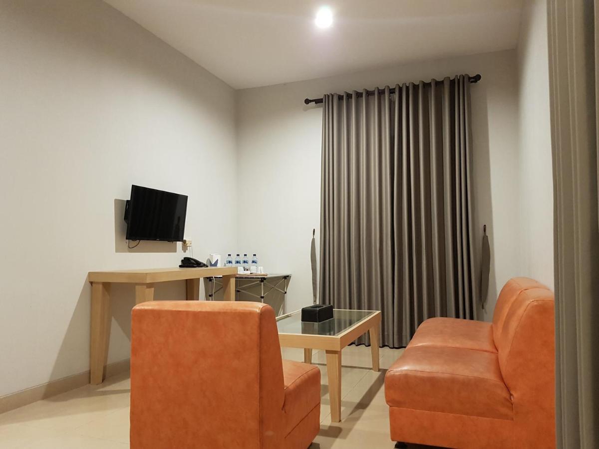 New Mountain Springs Hotel & Resort Lembang Εξωτερικό φωτογραφία