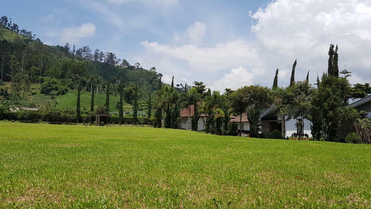 New Mountain Springs Hotel & Resort Lembang Εξωτερικό φωτογραφία