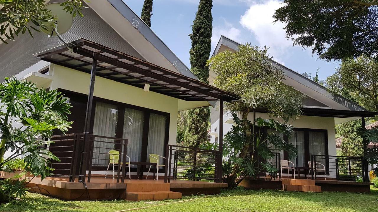 New Mountain Springs Hotel & Resort Lembang Εξωτερικό φωτογραφία
